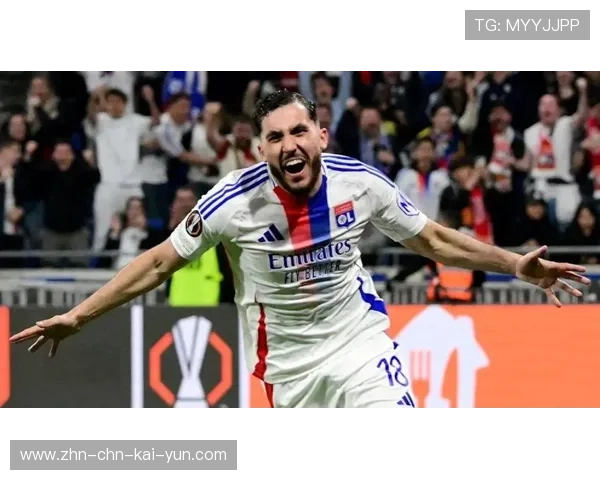 巴萨追德布劳内式调度总控：打造足球界的“中场指挥官”